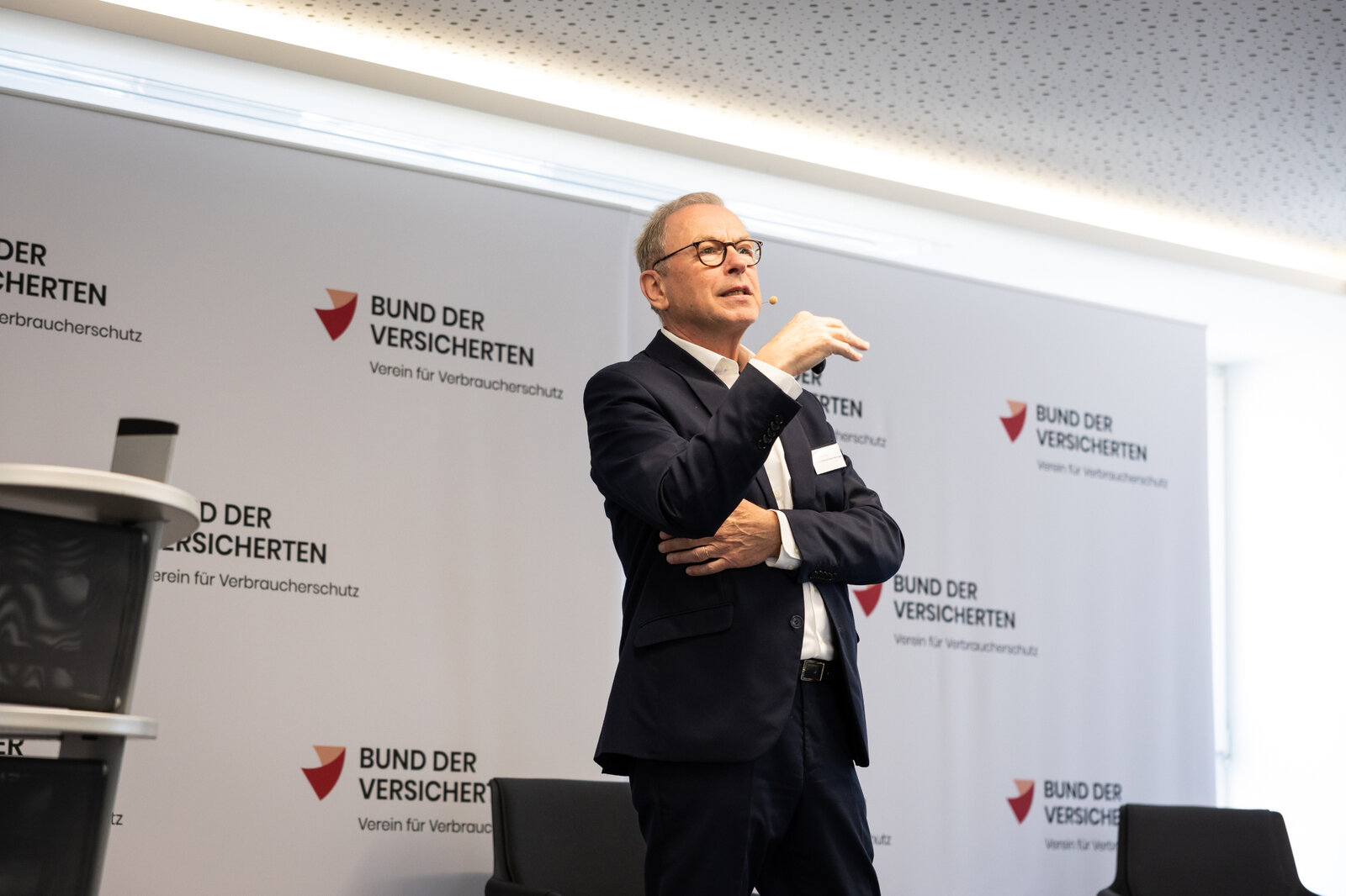 Das Bild zeigt Prof. Dr. Hartmut Nickel-Waninger, Gastgutachter Sachverständigenrat für Verbraucherfragen (SVRV). | © Valeska Achenbach