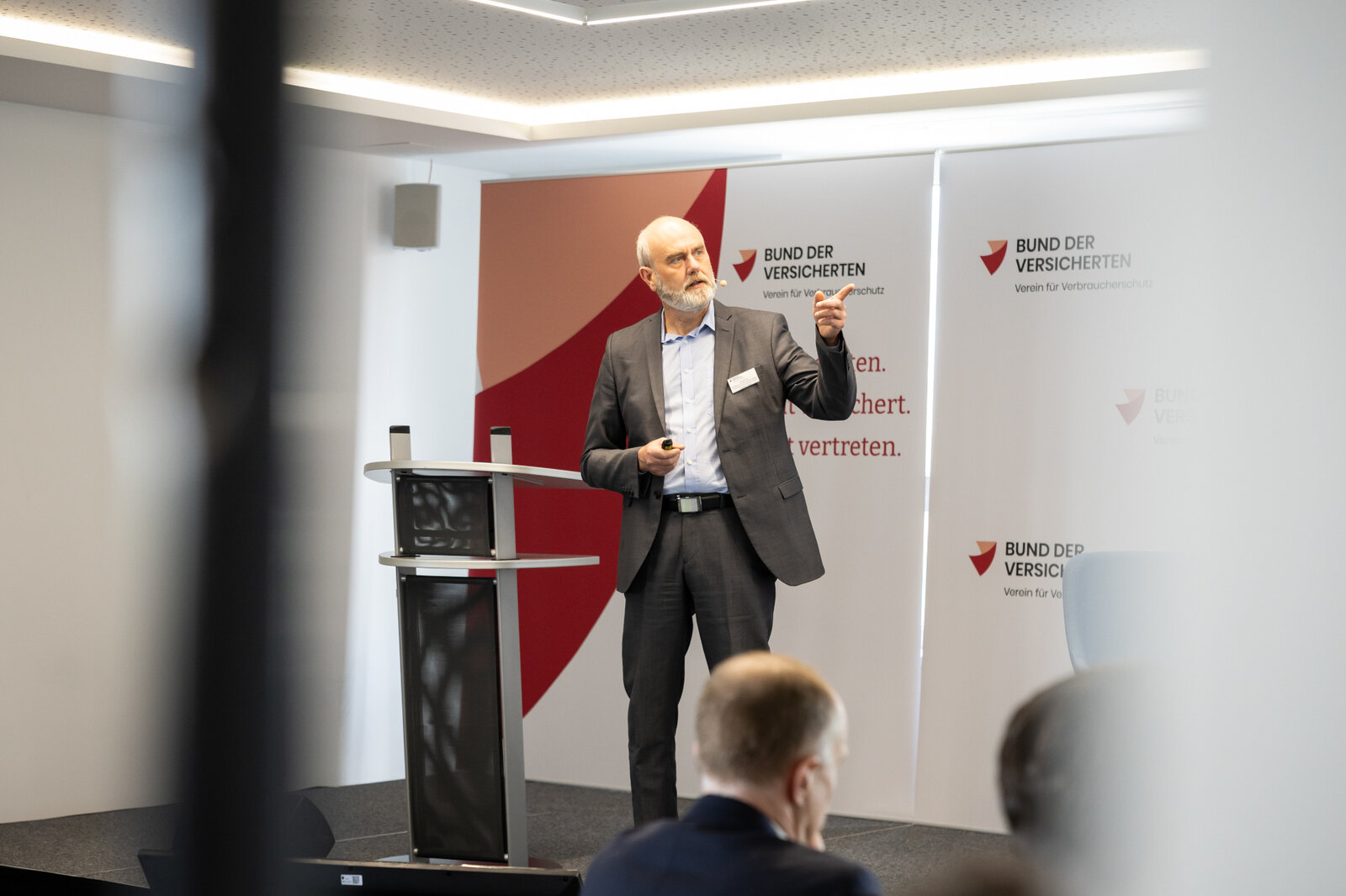 Das Bild zeigt Sven Schulz, Referatsleiter für Hochwasserschutz und Gewässerunterhaltung, Ministerium für Wissenschaft, Energie, Klimaschutz und Umwelt des Landes Sachsen-Anhalt. | © Valeska Achenbach