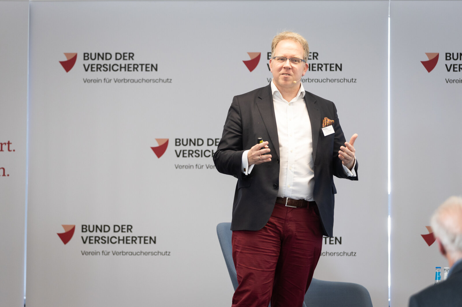 Das Bild zeigt Prof. Dr. Oliver Brand, LL.M.. Lehrstuhl für Bürgerliches Recht, Privatversicherungsrecht, Wirtschaftsrecht und Rechtsvergleichung, Universität Mannheim. | © Valeska Achenbach